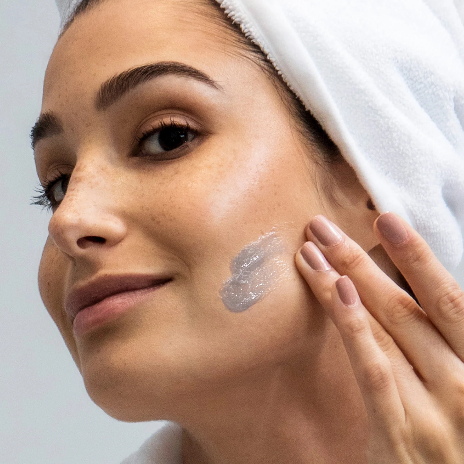 I AM Polished® Facial Exfoliator - Image 5